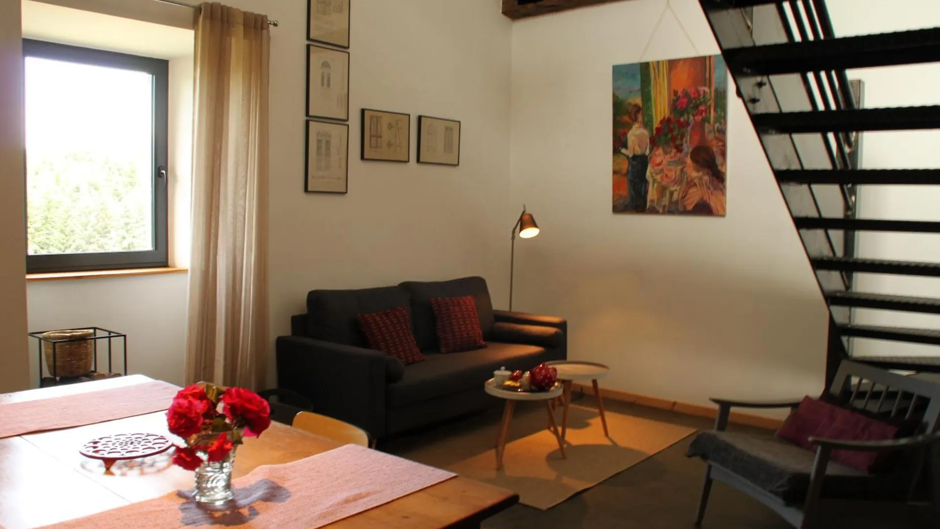Villa Loft Avec Terrasse Panoramique Chirols Сasa de vacaciones